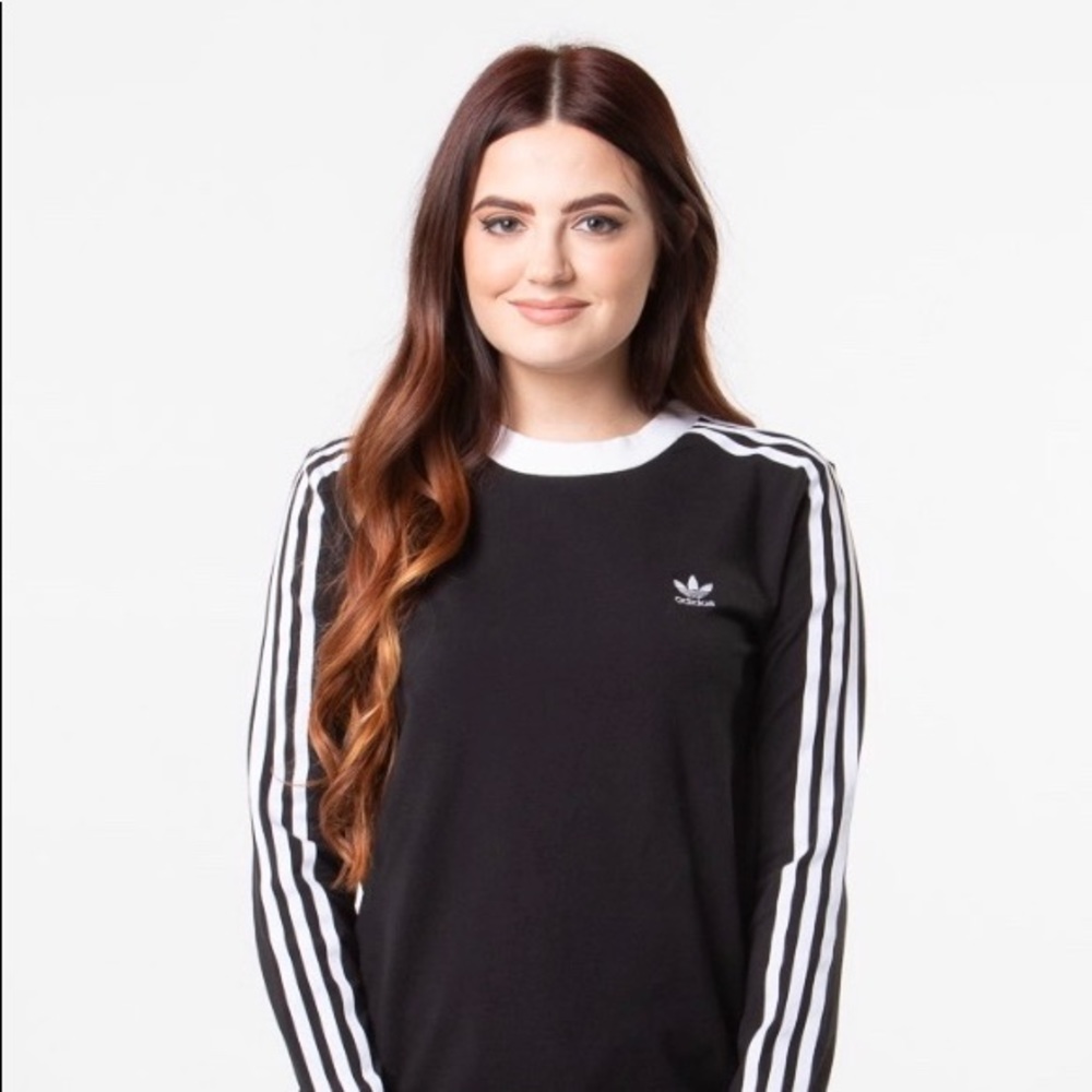 Women's Adidas sweatshirt Black size Large